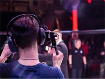 青島婚紗攝影哪家好？專業(yè)服務(wù)為您打造浪漫愛情故事